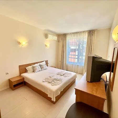 Blue Marine - Menada Апартамент *