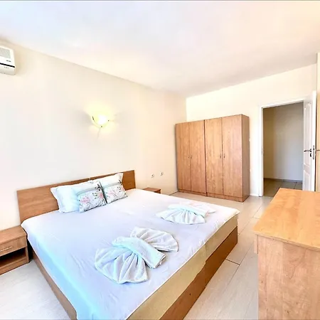 Blue Marine - Menada Слънчев бряг