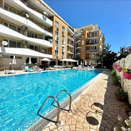 Blue Marine - Menada Слънчев бряг